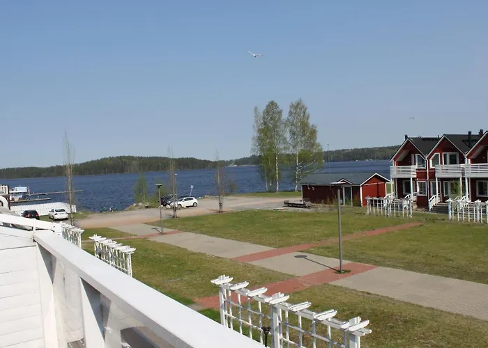 شقة Saimaa Seasons Marina